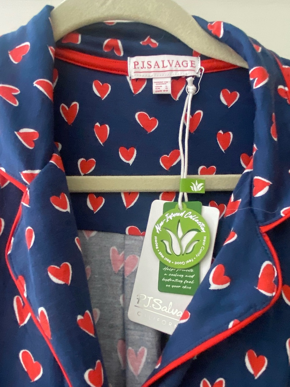 Comfy P.J. SALVAGE Love You More Nightshirt navy with Red Heart Print - Picture 7 of 11